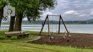 Spielplatz mit Hüpfburg